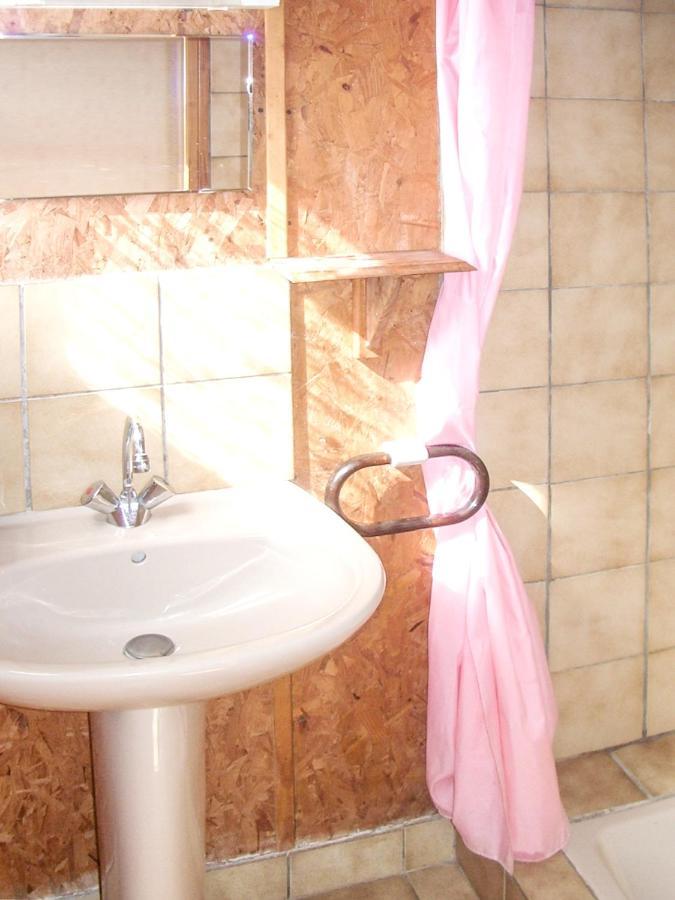 Chalet Charmant A Saint-Gerons Avec Piscine Partagee Экстерьер фото
